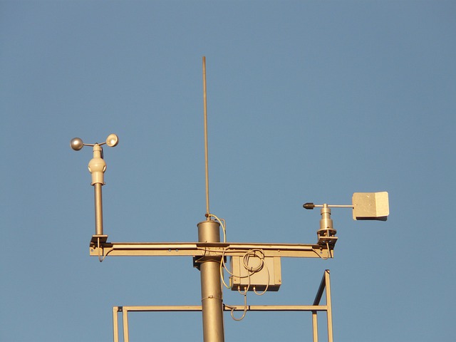 weather station g907c9af97 640